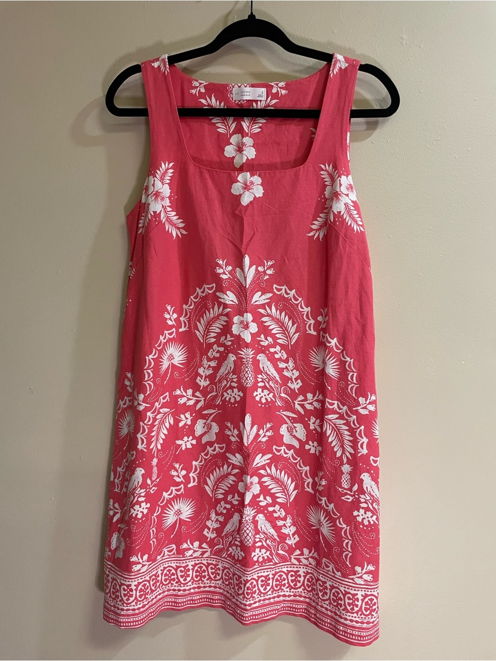 LC Lauren Conrad Pink Tropical Hibiscus Pineapple Print Shift Dress Size Small